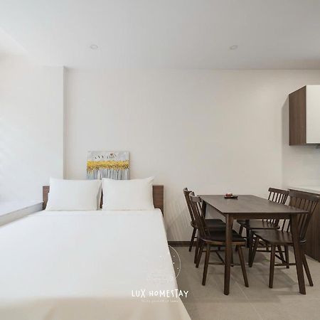 Lux Westlake Studio ハノイ市 エクステリア 写真